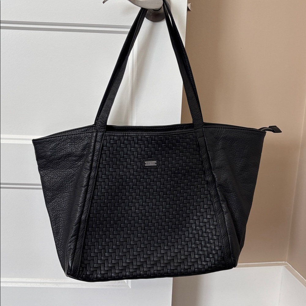 Roxie Vegan Leather Tote